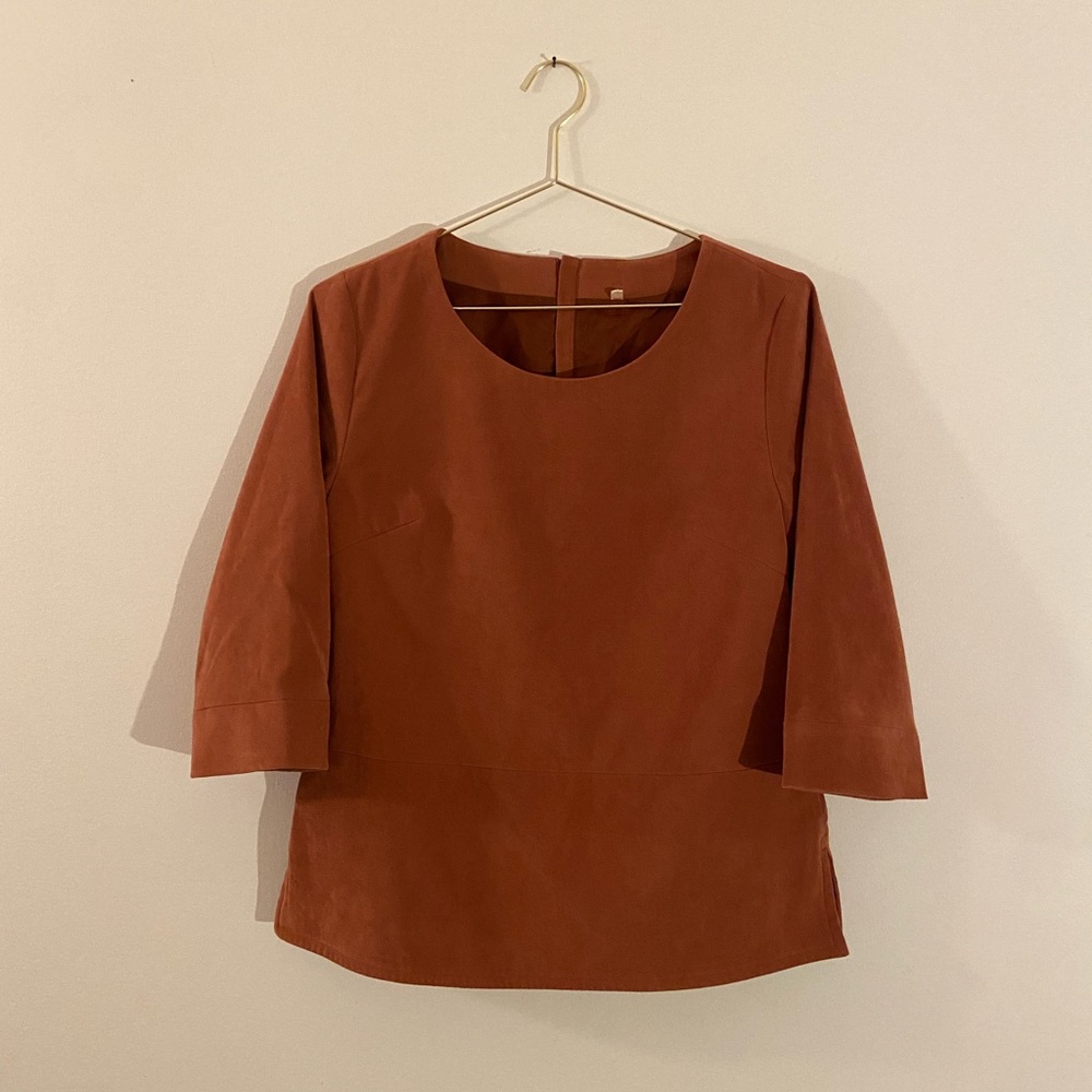 Elegant Rust Women's Top, Japanese Style Cut